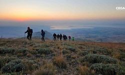 Vangölü Aktivistleri Süphan Dağı’na tırmandı