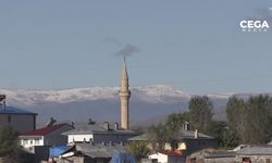 Kars'ın yüksek kesimlerinde kar yağışı