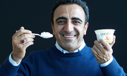 Kürt kökenli Hamdi Ulukaya kimdir, serveti ne kadar?