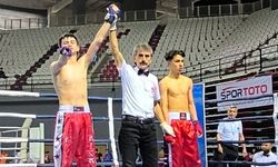 Antalya Kickboks Şampiyonasında Diyarbakırlı sporcular tarih yazdı