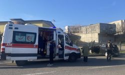 Diyarbakır’da minibüs otomobile çarptı: 6 yaralı