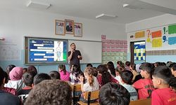 Diyarbakır Dicle'de öğrencilerle bilim söyleşisi