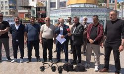 Öldürülen gazeteciler için protesto
