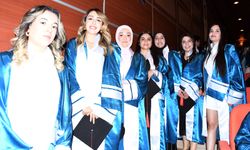 Diyarbakır'da gençler gökyüzüne uğurlandı