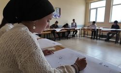 Akademisyenler geleceğin ressamlarını keşfediyor