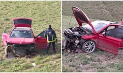 Van'da otomobil 50 metrelik uçuruma yuvarlandı