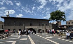 Diyarbakır'a 3 yıl sonra bu mesajla veda etti