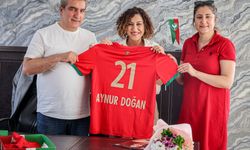 Diyarbakır'a geldi, Amedspor'u ziyaret etti