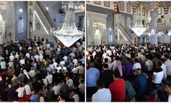 Şanlıurfa'da bayram namazı
