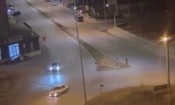 Drift atan araç kameraya yansıdı