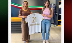 Amespor'dan Rojbin Baran'a hediye