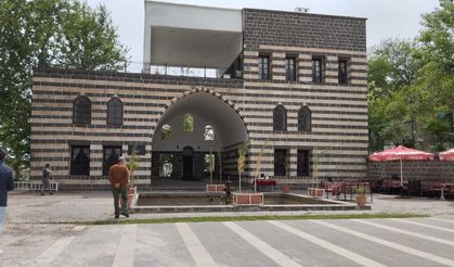 Diyarbakır Gaziköşkü için 42 kazık çakıldı