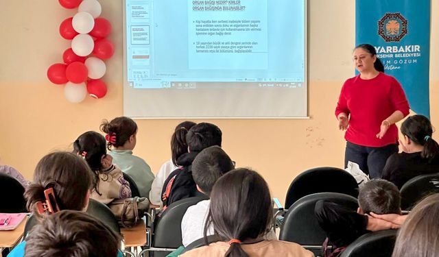 Diyarbakır'da öğrencilere organ nakli bilgilendirmesi