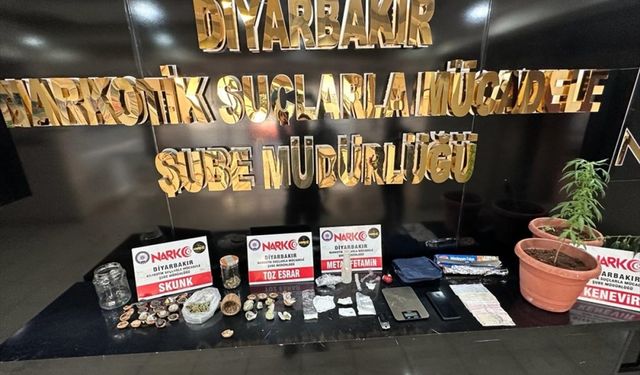 Diyarbakır'da 8 zanlı tutuklandı