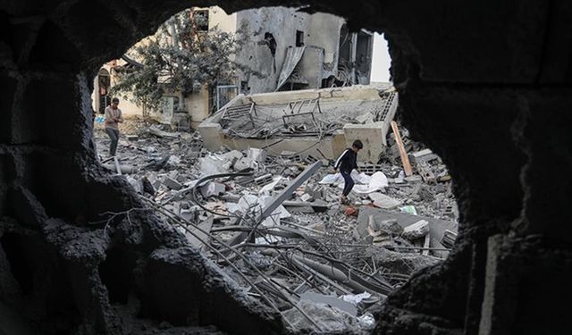Gazze’de can kaybı 14 bin 854’e yükseldi