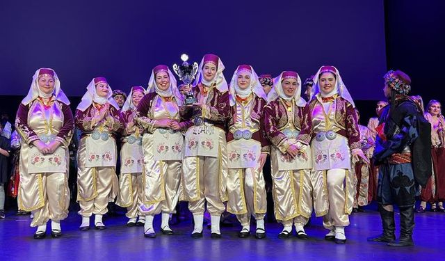Diyarbakır'da 33 öğretmenli halk oyunları ekibi
