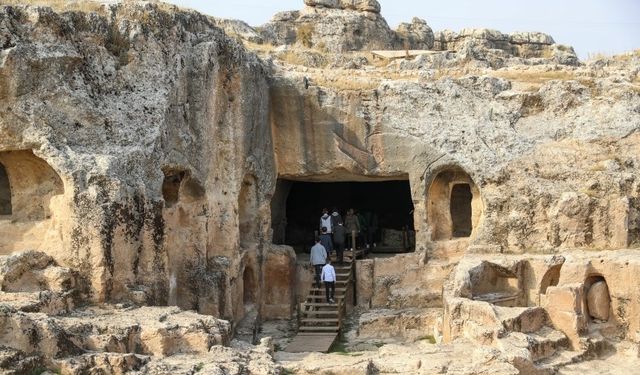 Diyarbakır'daki binlerce yıllık mağaralarda tarihe yolculuk