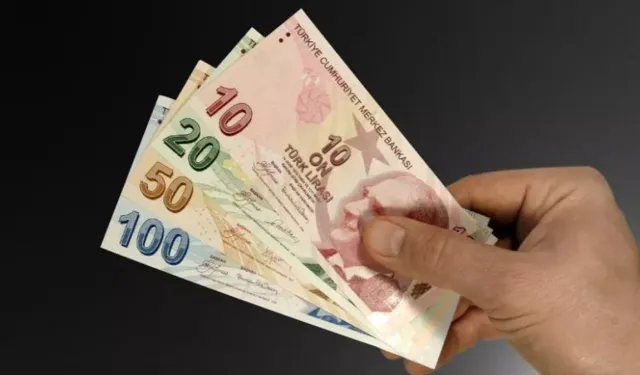 Diyarbakır'daki öğrencilerin hesaplarına paraları yatırıldı