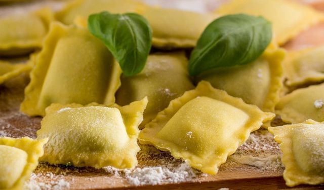 İtalyan mutfağının enfes lezzeti Ravioli nedir, nasıl yapılır?