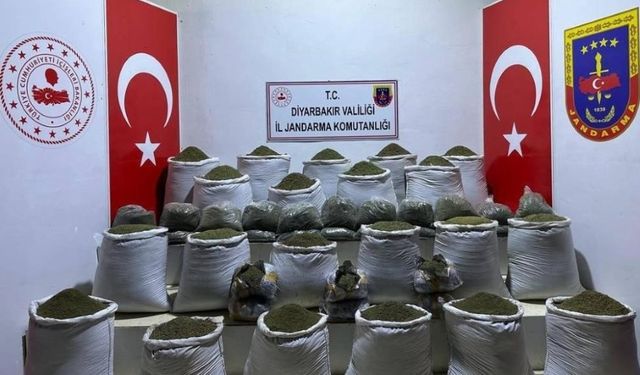 Diyarbakır'da 1 ton uyuşturucu ele geçiridi