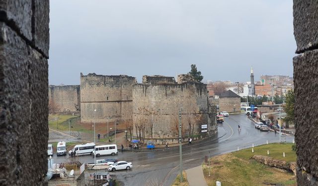 Diyarbakır'daki  en büyük engelleri duyarsızlık