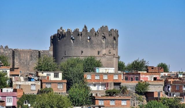 Diyarbakır’da, 5 partinin adaylarını destekleme kararı