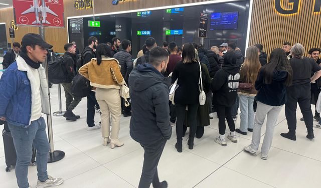 Diyarbakır Havalimanını bu kez sis uçuşa kapattı