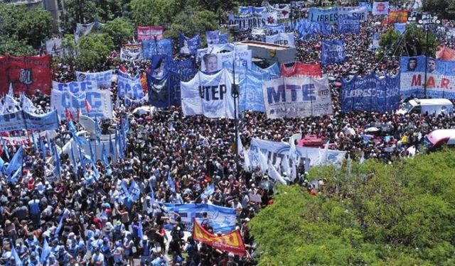 Arjantin’de grev çağrısı