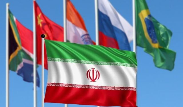 İran BRICS’e resmi olarak üye olduğunu açıkladı
