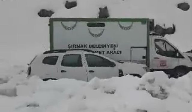 Şırnak-Hakkari yolu ulaşıma kapandı