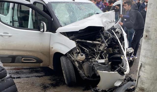 Diyarbakır'da kaza: 1 ölü, 2 yaralı