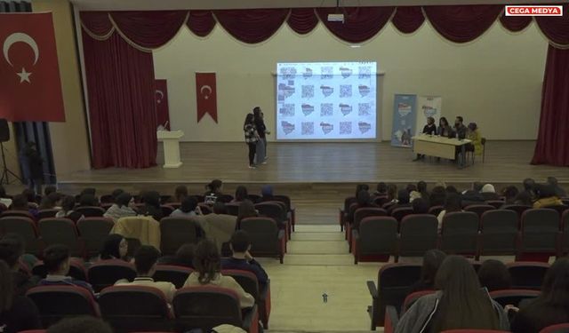 Diyarbakır'da lise öğrencilerine gazetecilik eğitimi