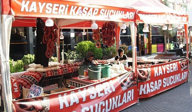 Diyarbakır’da Sanat Sokağında yöresel lezzet fuarı