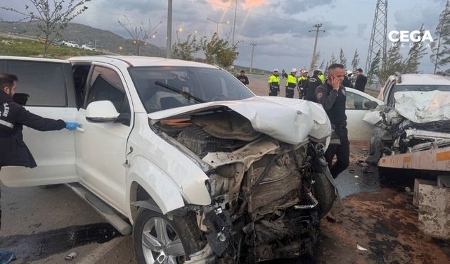 Şırnak'ta feci kaza: 2 ölü, 3 yaralı