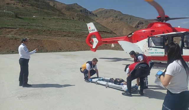 Helikopter 11 yaşındaki Büşra için havalandı