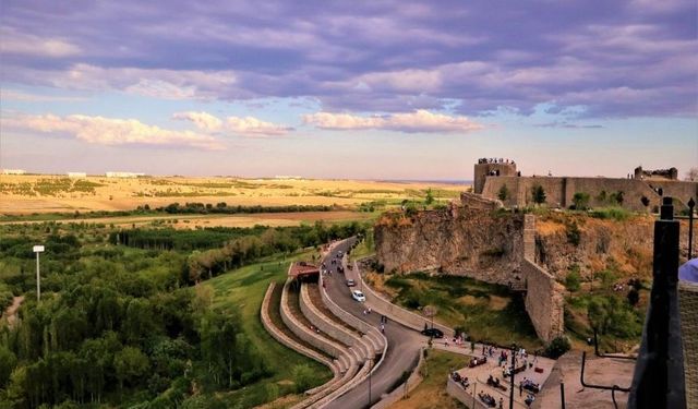 Diyarbakır'da kadınların 2 asır önceki evlilik hikayeleri