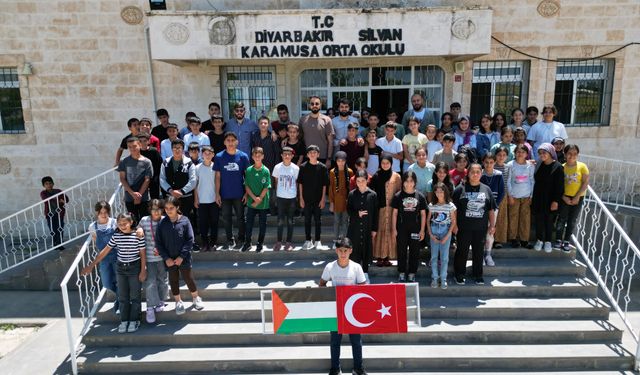 Diyarbakırlı öğrencilerden Gazze kareografisi