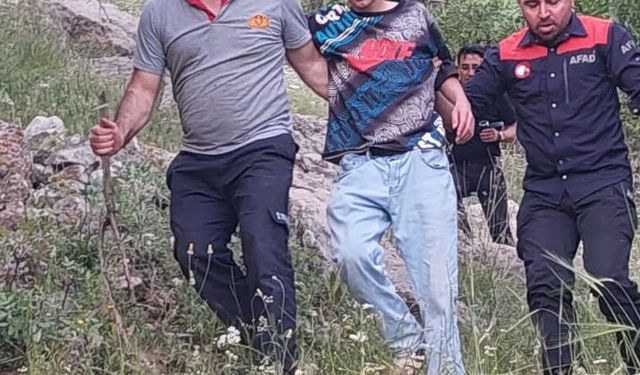 Diyarbakır'da mahsur kalan 2 çocuk kurtarıldı