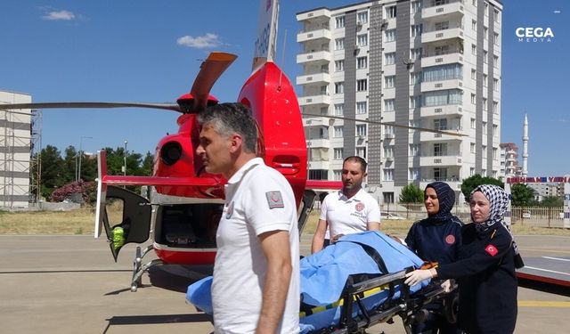 Diyarbakır'da attan düşen yaralı ambulans helikopterle nakledildi