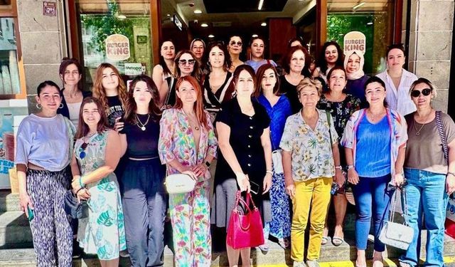 Diyarbakır'lı iş kadınlarından saldırıya uğrayan mekana ziyaret