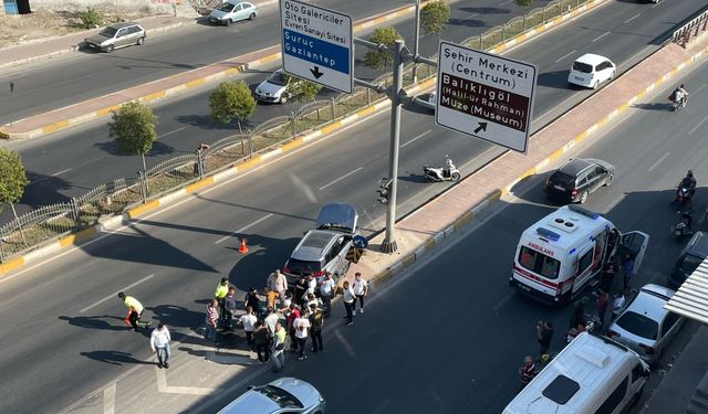 Şanlıurfa'da refüje çarpan cipteki 6 kişi yaralandı