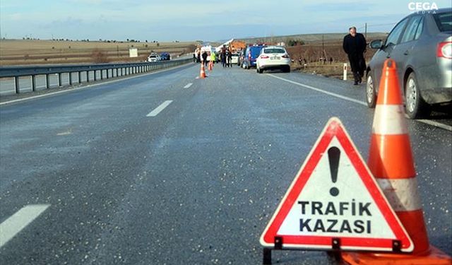 Diyarbakır'da trafik kazası: 3'ü çocuk 5 yaralı