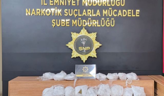 Şanlıurfa'da 13 kilo 500 gram sentetik uyuşturucu yakalandı