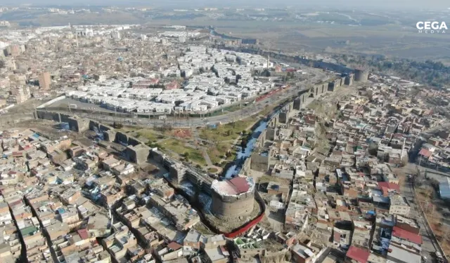 CHP lideri Diyarbakır'da Eş Başkanları da ziyaret edecek