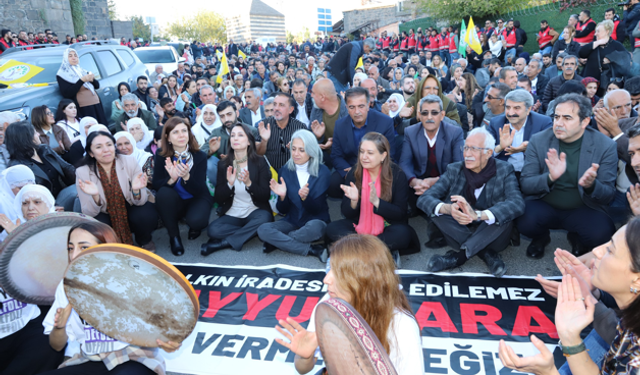 Diyarbakır Sur’da kayyım protestosu