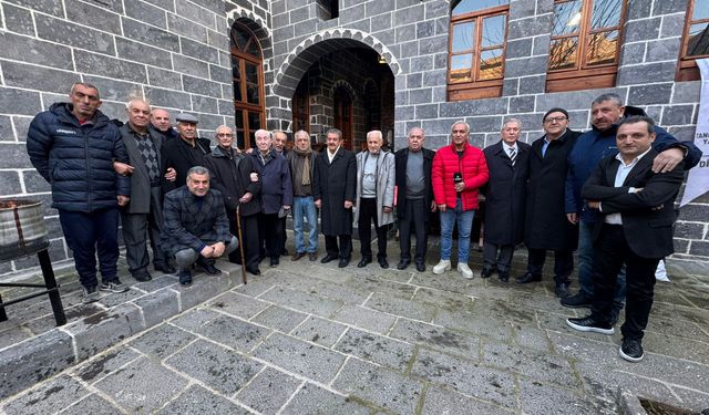 Diyarbakır’da şarkın yıldızları buluştu