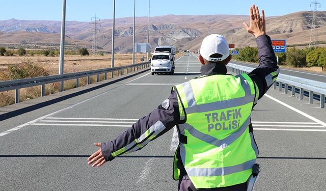 Dron destekli trafik denetimi hız kesmiyor