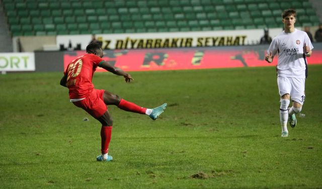 Amedspor yıldızından ilk maç ve ilk mesaj