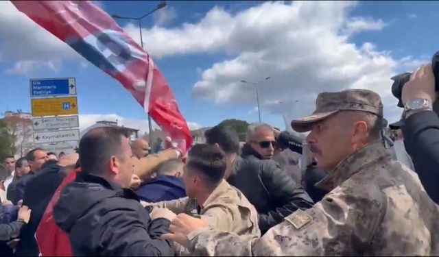 CHP'lilerin protestosuna polis müdahalesinde 5 gözaltı