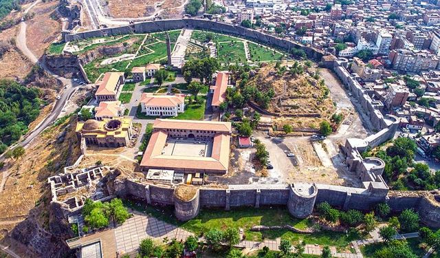 Diyarbakır’a perşembe günü için meteorolojik uyarı